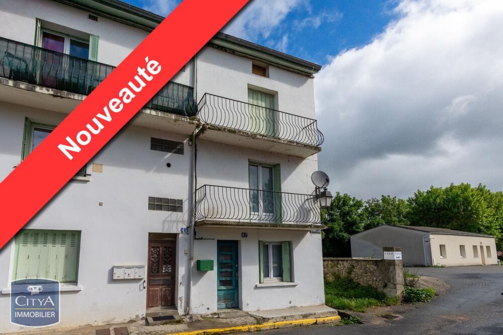 VENTE d'une maison à rénover de 90 m² avec 3 chambres, a....