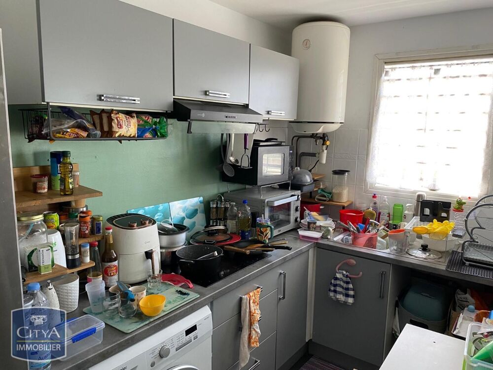 À vendre : Appartement T3 (58 m²) au 4ème étage à Saint-....