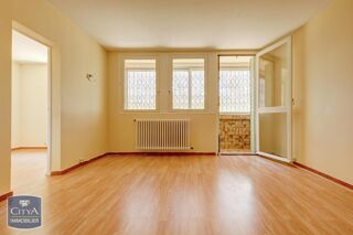  Appartement  vendre 5 pices 82 m
