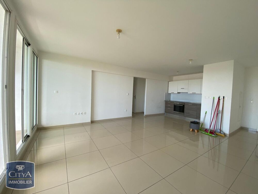 vente Appartement - 2 pièce(s) - 58 m² Sainte-Clotilde (97490)