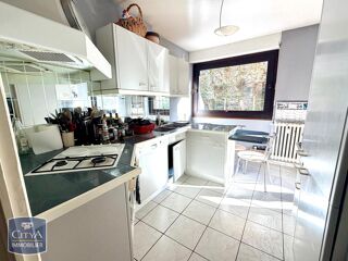  Appartement � vendre 5 pi�ces 87 m�