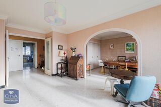  Appartement � vendre 2 pi�ces 77 m�