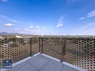  Appartement  vendre 4 pices 94 m