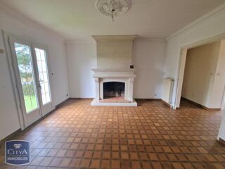  Maison  vendre 6 pices 165 m