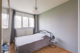  Appartement � vendre 4 pi�ces 77 m�