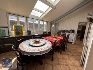  Maison  vendre 6 pices 200 m