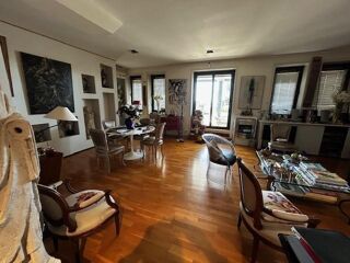  Appartement � vendre 5 pi�ces 157 m�