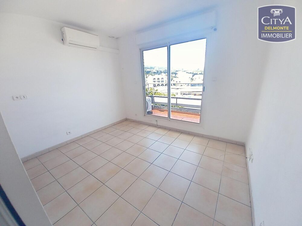 vente Appartement - 1 pièce(s) - 20 m² Le Tampon (97430)