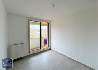  Appartement � vendre 5 pi�ces 81 m�