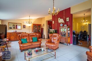  Maison � vendre 9 pi�ces 204 m�