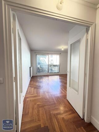  Appartement  vendre 2 pices 49 m