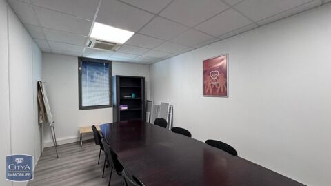   Vente / Local Commercial - 150 m² 