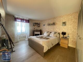  Maison � vendre 4 pi�ces 145 m�