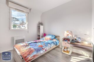  Appartement  vendre 4 pices 83 m