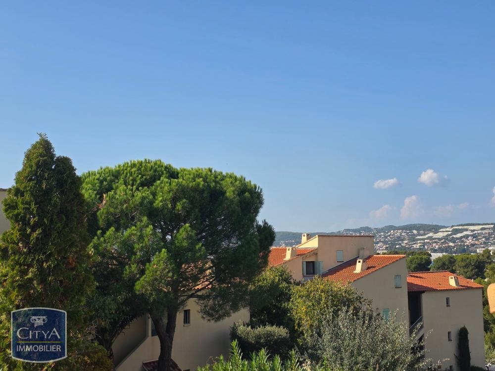 vente Appartement - 2 pièce(s) - 31 m² Sanary-sur-Mer (83110)