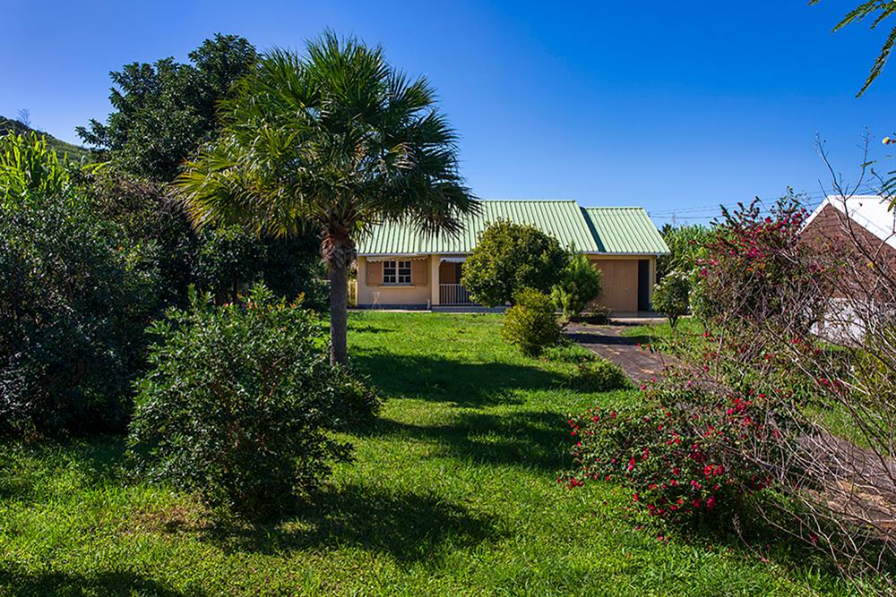 vente Maison - 6 pièce(s) - 126 m² Petite-Île (97429)