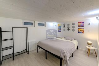  Immeuble � vendre 130 m�