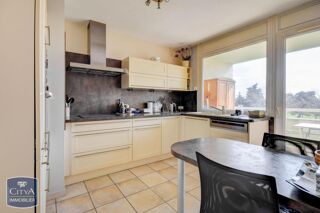  Appartement � vendre 5 pi�ces 97 m�