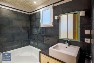  Appartement  vendre 4 pices 86 m