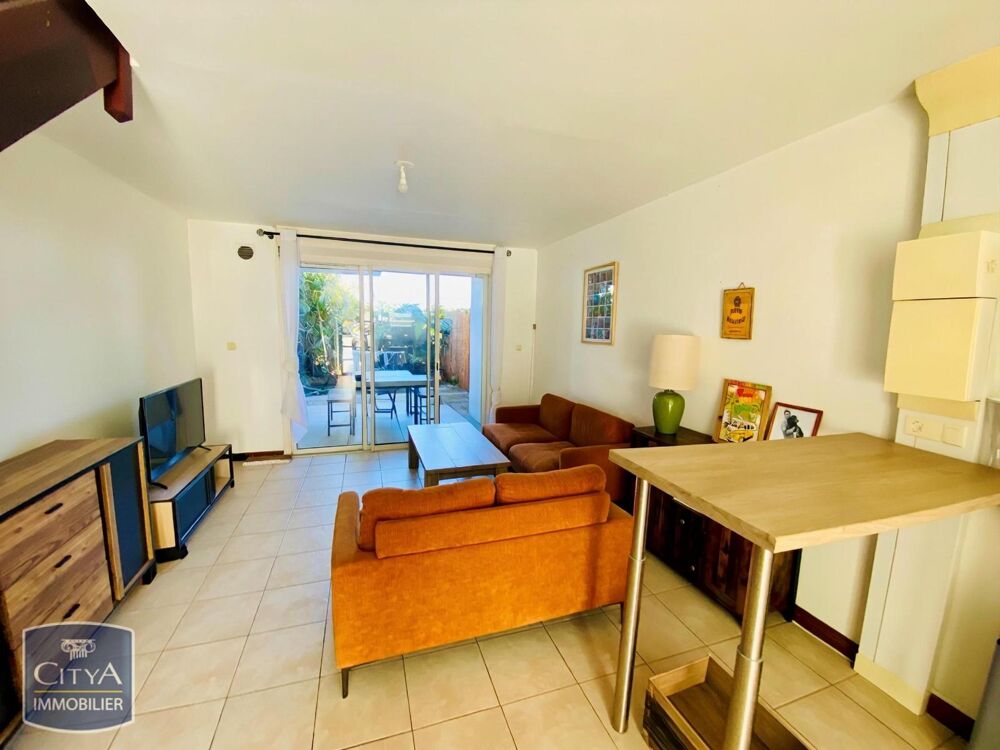 À vendre : Triplex T4 spacieux à Piton Saint-Leu avec te....