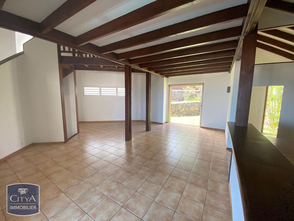 vente Villa - 5 pièce(s) - 150 m² Saint-Gilles Les Bains (97434)