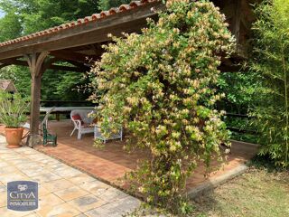  Maison � vendre 9 pi�ces 190 m�