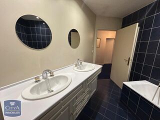  Maison � vendre 5 pi�ces 185 m�