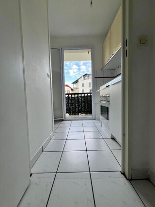  Appartement  vendre 2 pices 45 m