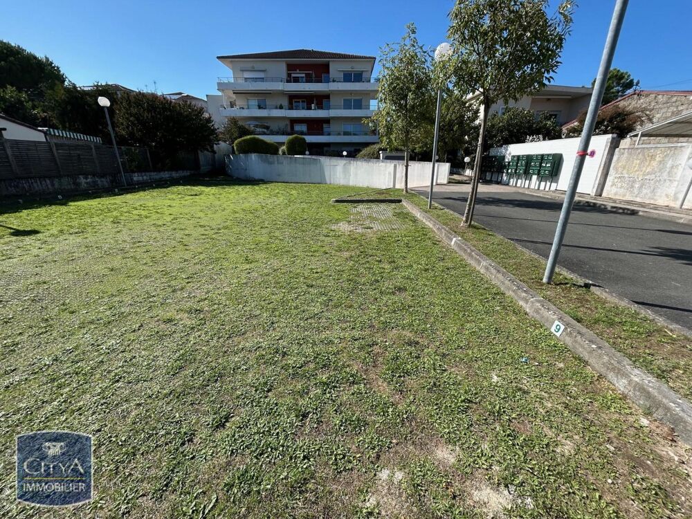 vente Parking / Garage Royan (17200)