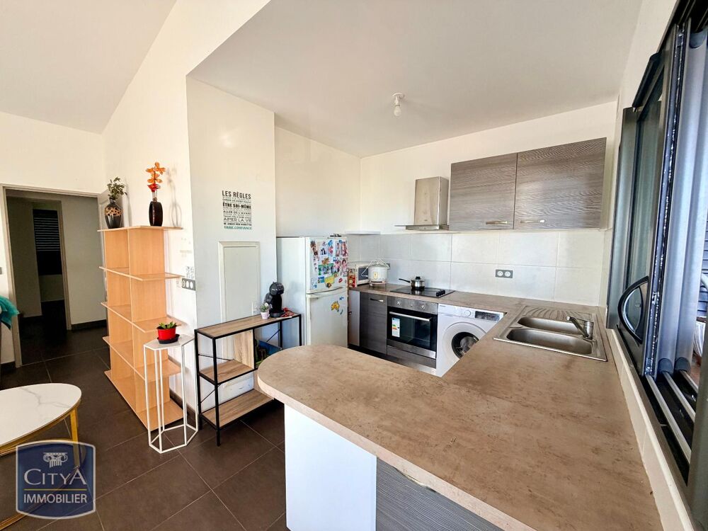 vente Appartement - 3 pièce(s) - 61 m² Sainte-Clotilde (97490)