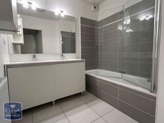  Appartement  vendre 3 pices 66 m