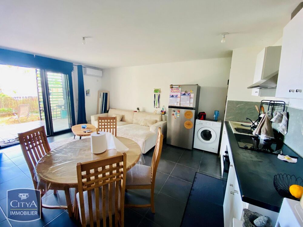 VENTE d'un appartement T2 de 45 m² à Saint-Leu avec vara....