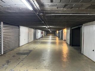  Parking / Garage � vendre 