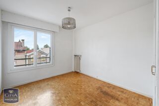  Appartement  vendre 5 pices 106 m