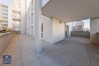  Appartement  vendre 4 pices 81 m