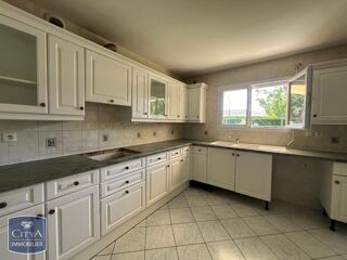  Maison  vendre 6 pices 160 m