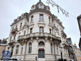  Immeuble � vendre 740 m�