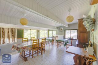  Maison  vendre 8 pices 222 m