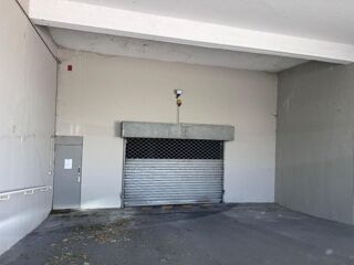  Parking / Garage  vendre 