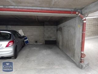  Parking / Garage  vendre 