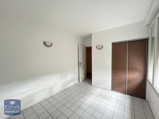  Appartement  vendre 5 pices 82 m