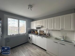  Appartement  vendre 4 pices 79 m