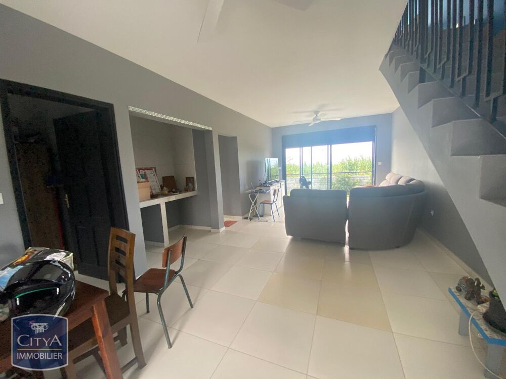 vente Maison - 5 pièce(s) - 135 m² Sainte-Marie (97438)