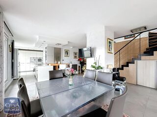  Appartement � vendre 4 pi�ces 169 m�