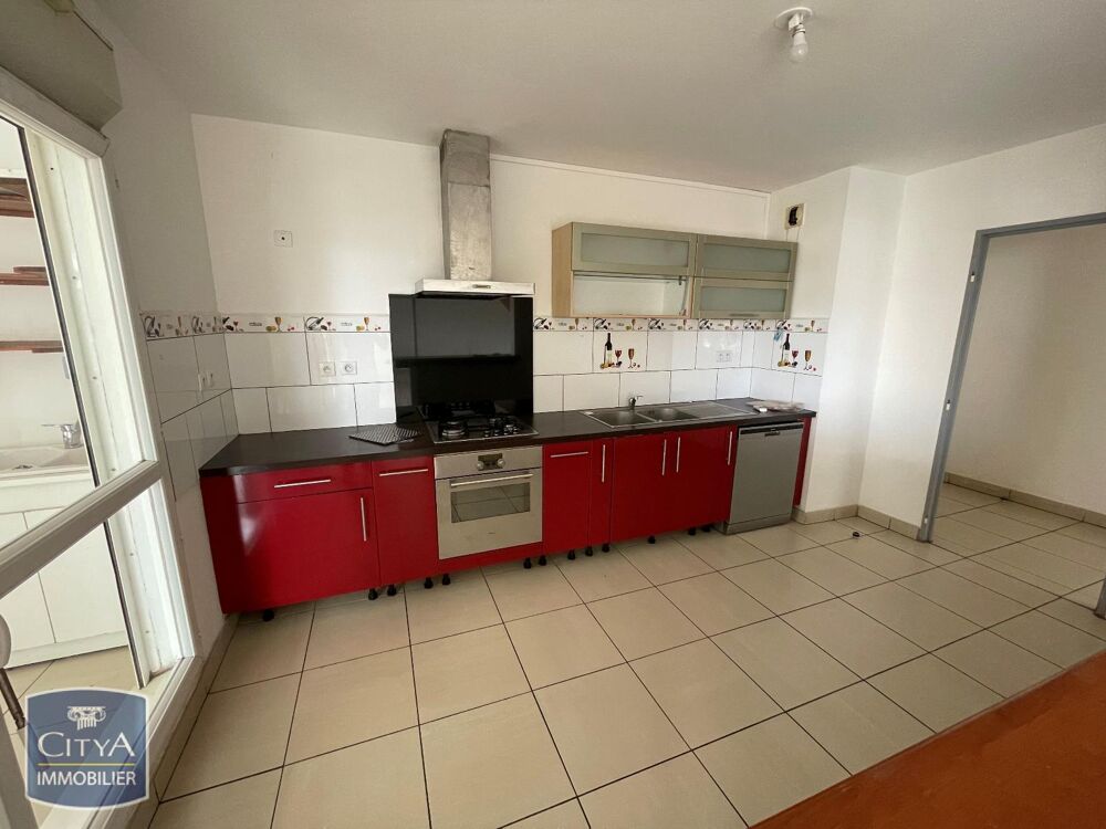 vente Appartement - 6 pièce(s) - 128 m² Saint-Denis (97400)