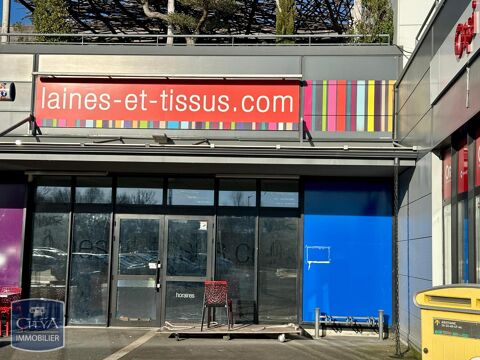 VENTE d'un local commercial de 296 m² à Périgueux, si... 450000 24000 Prigueux