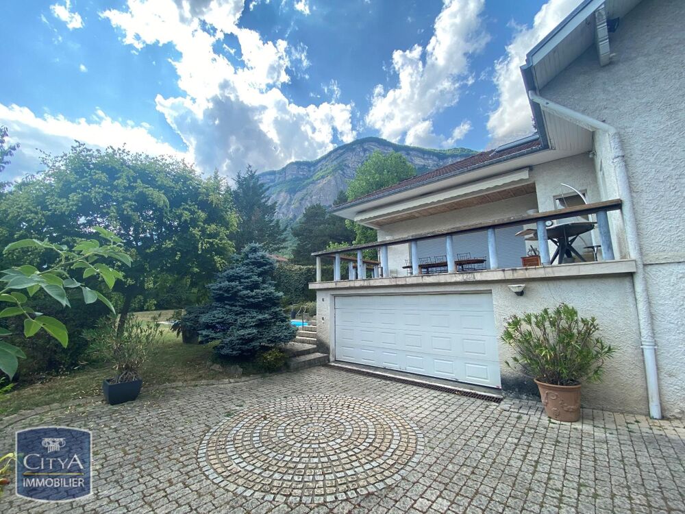 � vendre  Maison Crolles (38920)