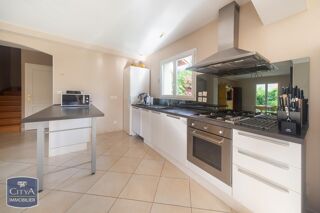  Maison  vendre 6 pices 124 m