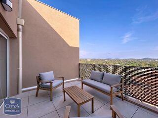  Appartement  vendre 4 pices 82 m