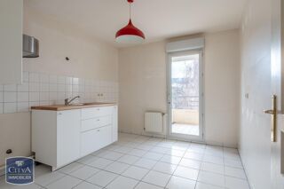  Appartement � vendre 4 pi�ces 89 m�